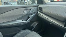 Nissan Qashqai 1.3 DiG-T MH Acenta Premium 5dr Petrol Hatchback